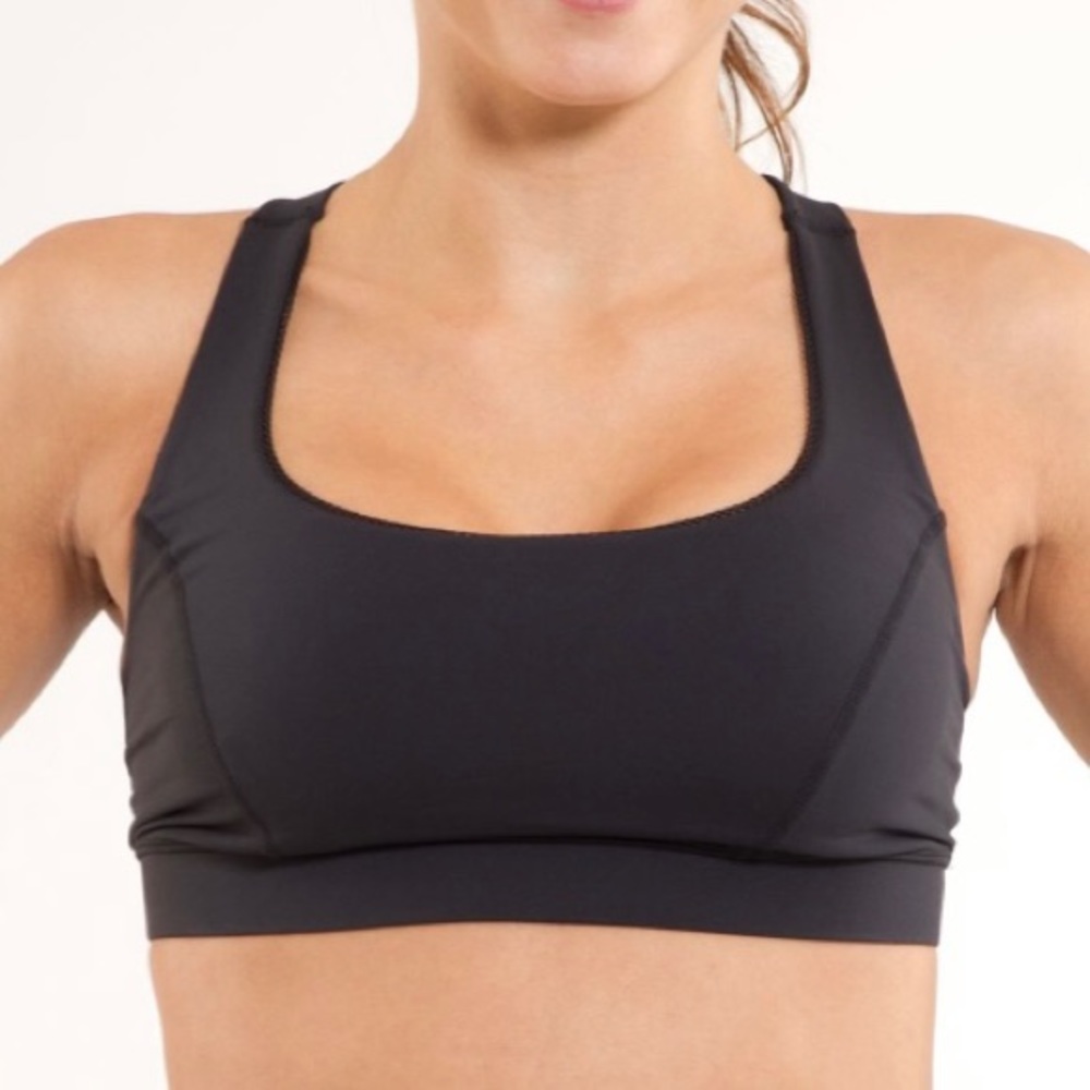 Black Lululemon Shape Me Bra, 10